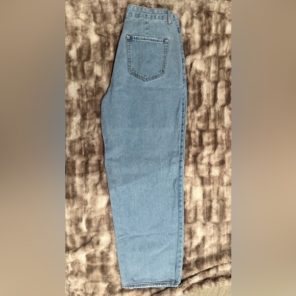 Forever 21 jeans, size 27 - Picture 2 of 14